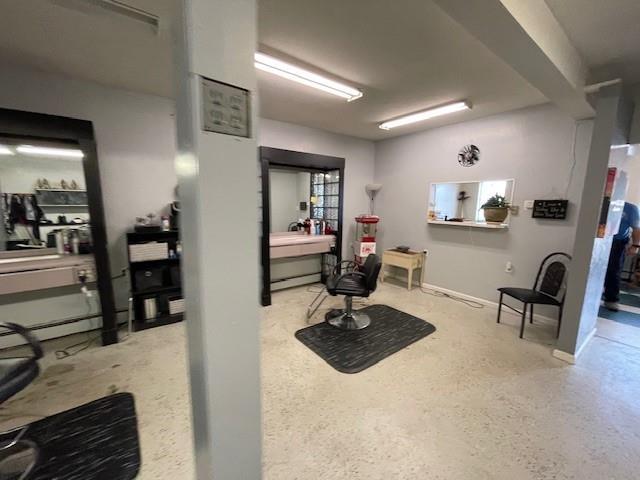 1725 Leechburg Photo 9