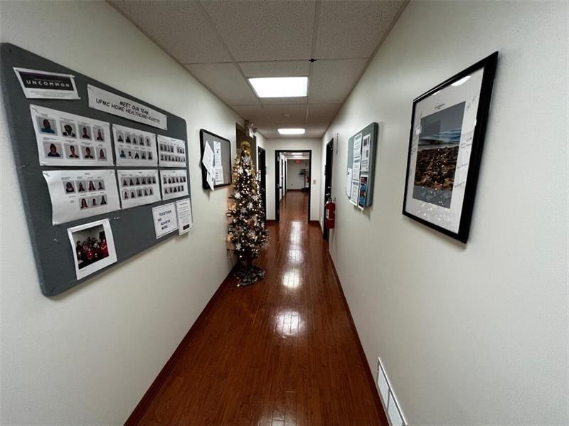 110 Youngstown Road Photo 4