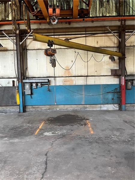 800 N Water Ave Photo 21