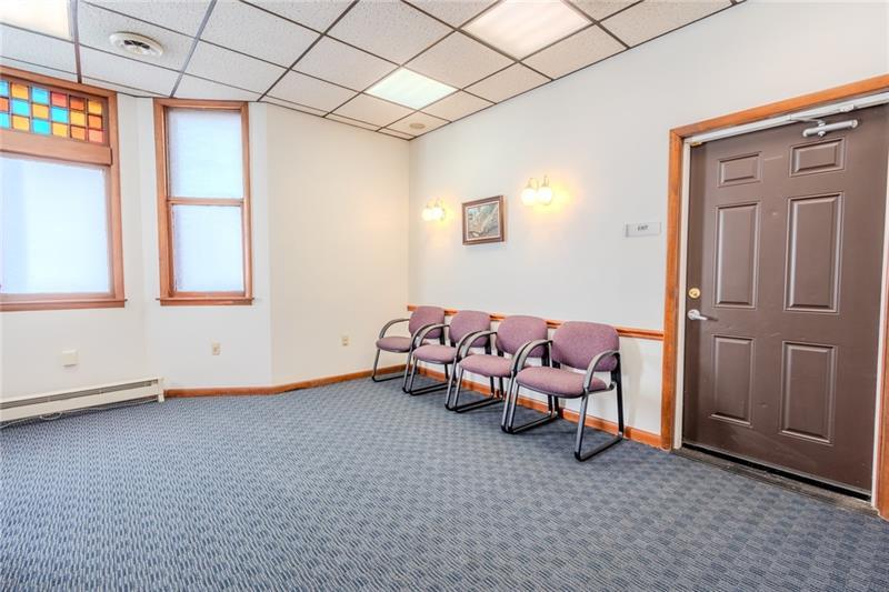310 Mulberry St Photo 8