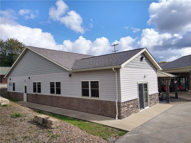 98 Foundry St Photo 8