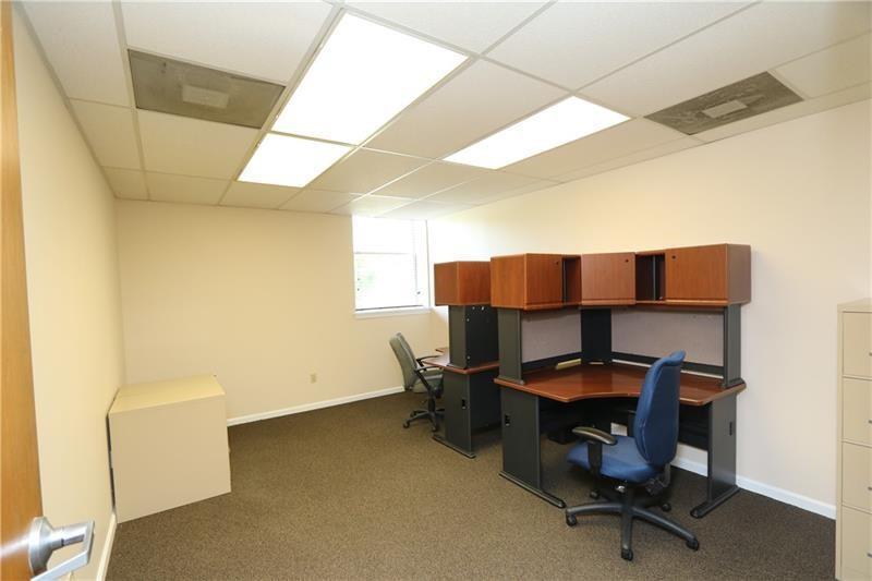 22420 Perry Hwy Photo 5