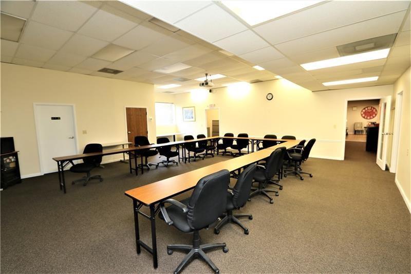 22420 Perry Hwy Photo 6