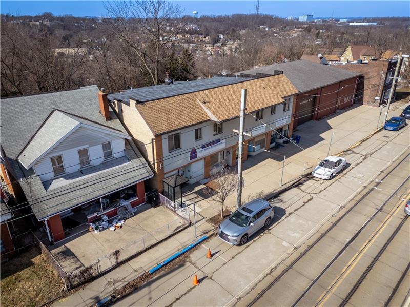 2114-2118 Broadway Ave Photo 48