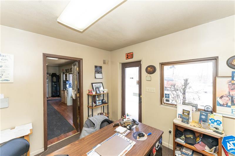 14550 State Route 30 Photo 16