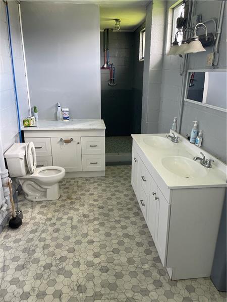 10 Rhoda St Photo 9