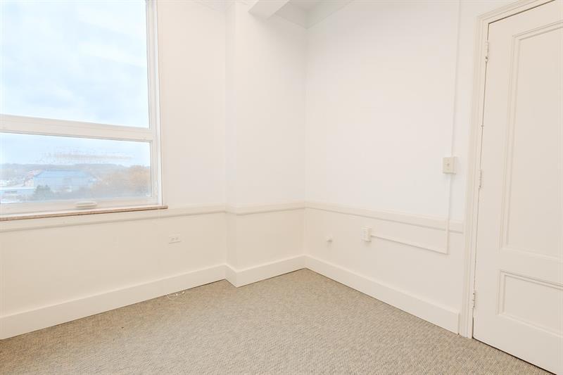 816 Ligonier Street, Suite 402 Photo 21