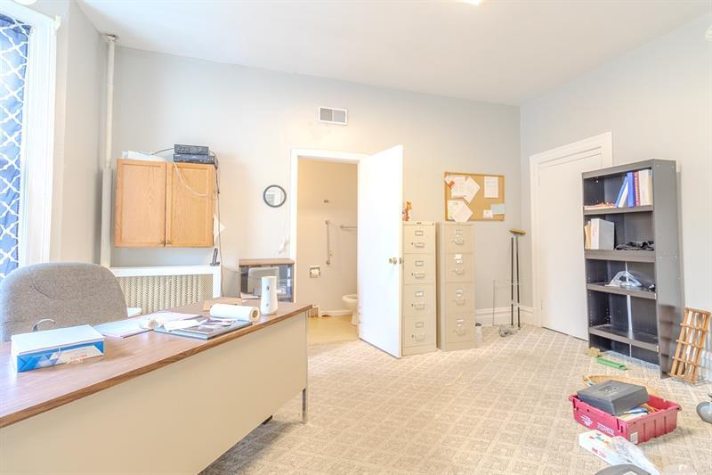 501 Alexandria St Photo 28