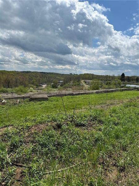 858 New Castle Rd Photo 7