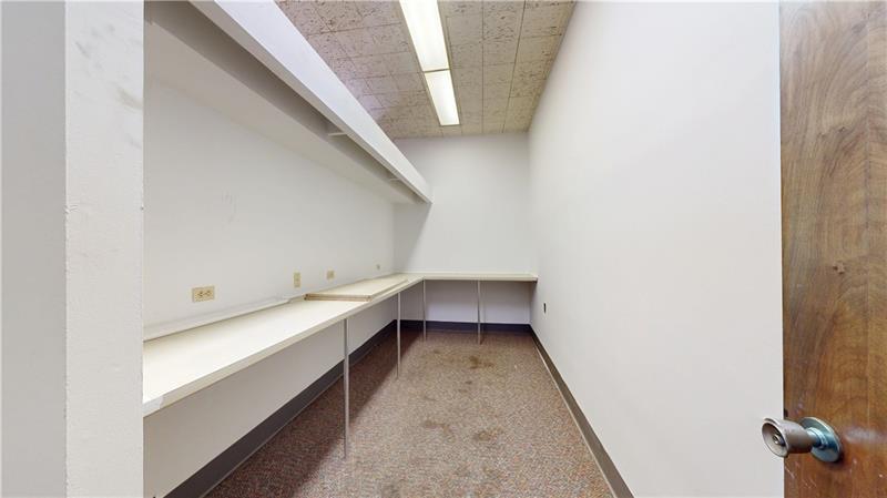 152 Grant Avenue Photo 23