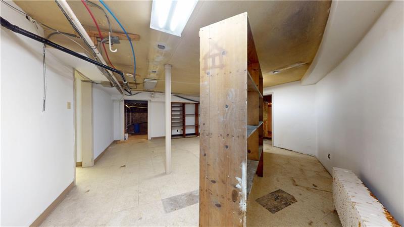 152 Grant Avenue Photo 31