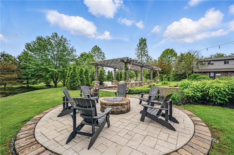 141 Black Rd Photo 17