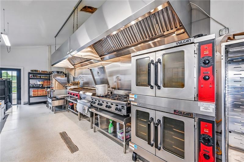 141 Black Rd Photo 19