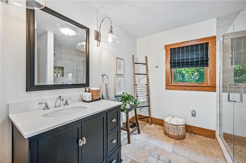 141 Black Rd Photo 33