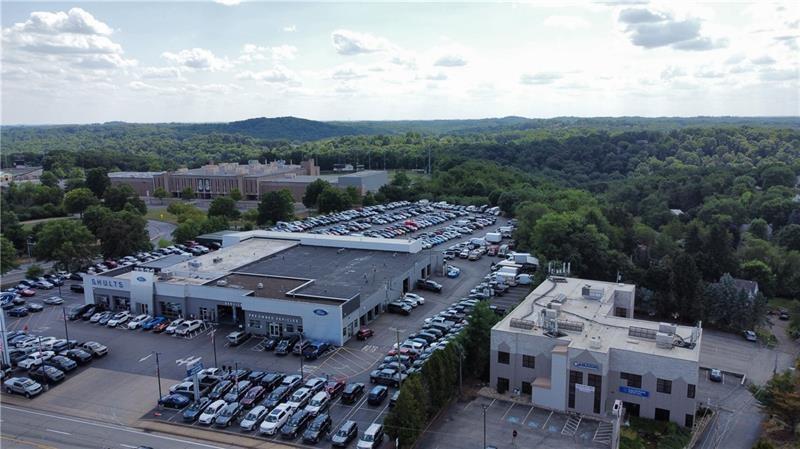 10431 Perry Highway Photo 14