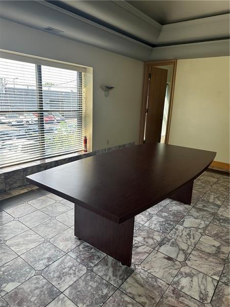 10431 Perry Highway Photo 16