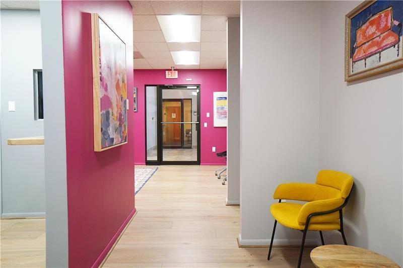 10431 Perry Highway Photo 21