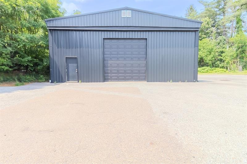 2555 Leechburg Road (rear) Photo 16