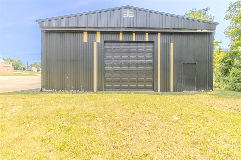 2555 Leechburg Road (rear) Photo 18