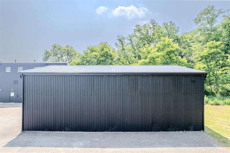 2555 Leechburg Road (rear) Photo 2