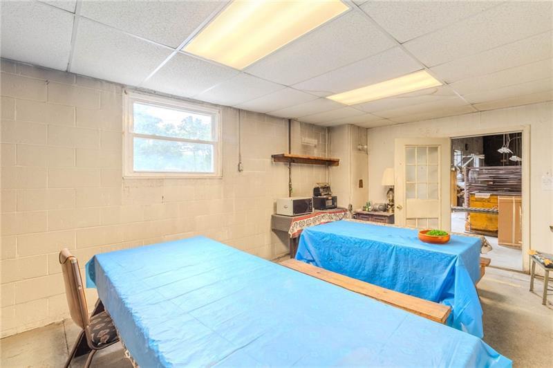 55-57 Mark Drive Photo 12