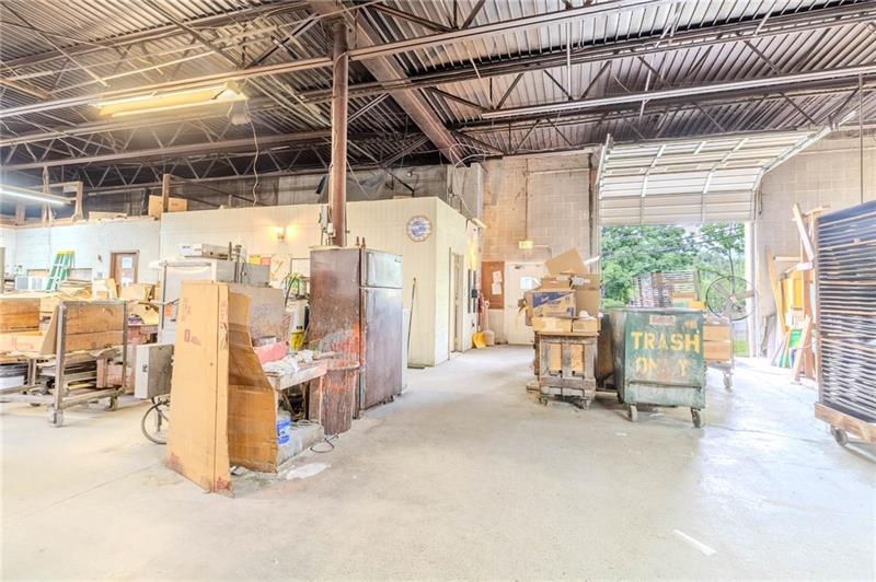 55-57 Mark Drive Photo 16