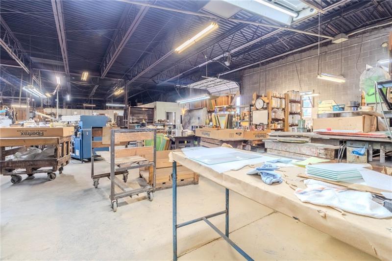 55-57 Mark Drive Photo 18