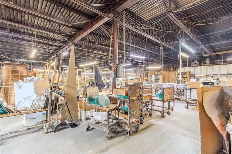 55-57 Mark Drive Photo 21