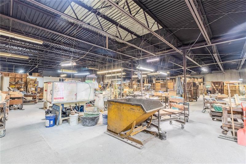 55-57 Mark Drive Photo 26