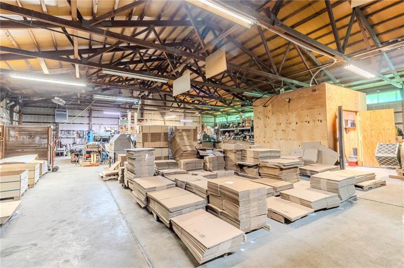 55-57 Mark Drive Photo 28