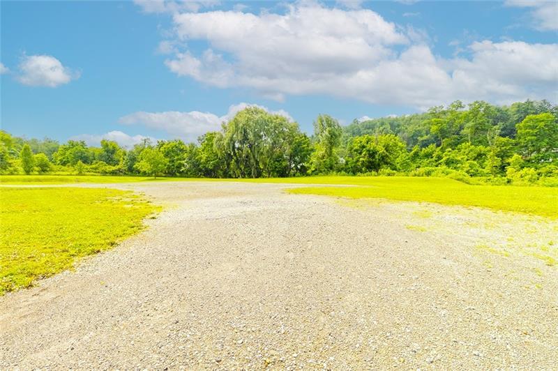 55-57 Mark Drive Photo 39