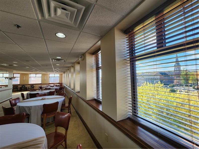 19 E Washington St #4