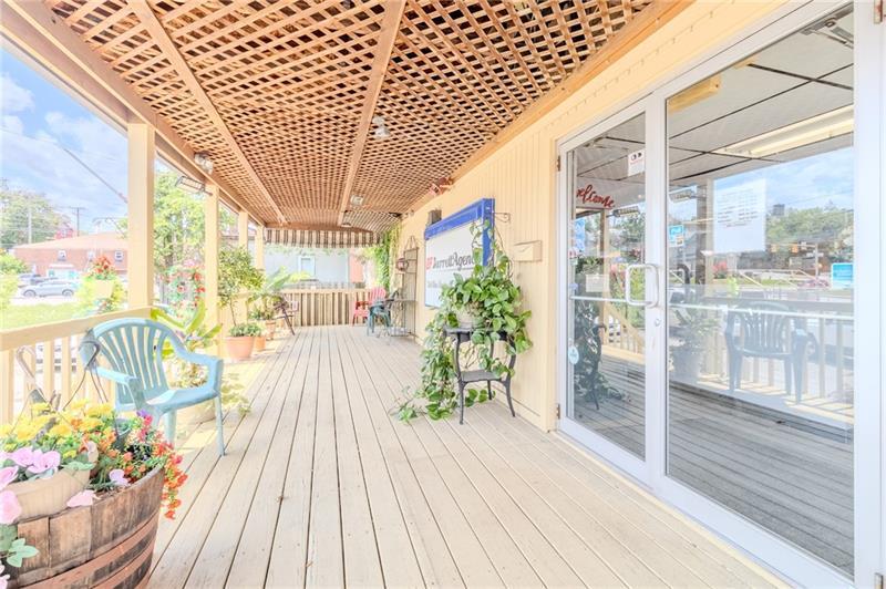 1154 5th Ave Photo 6