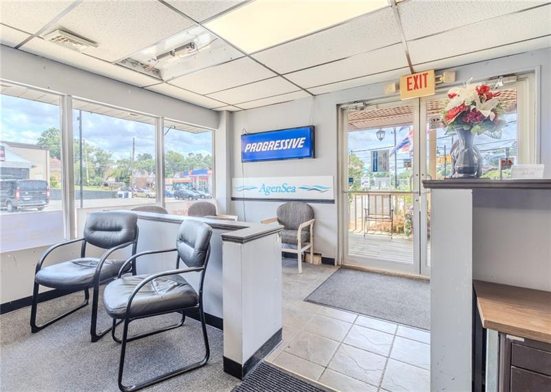 1154 5th Ave Photo 8