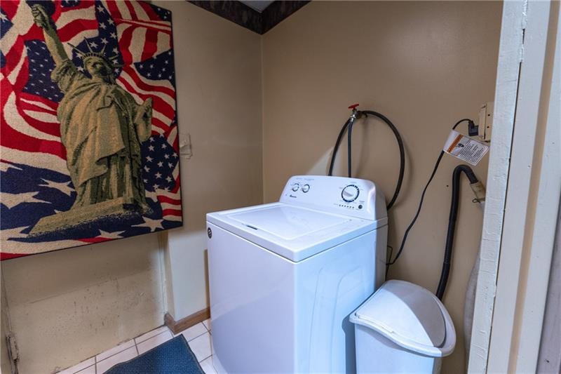 3040 Freeport Rd Photo 23