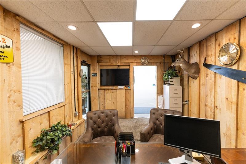 3040 Freeport Rd Photo 25