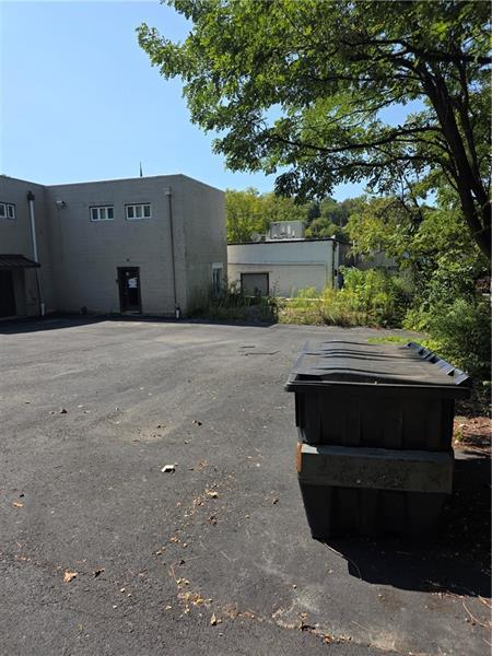 4337 Old William Penn Hwy Photo 11