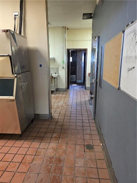 200 Sheffield Dr Photo 19