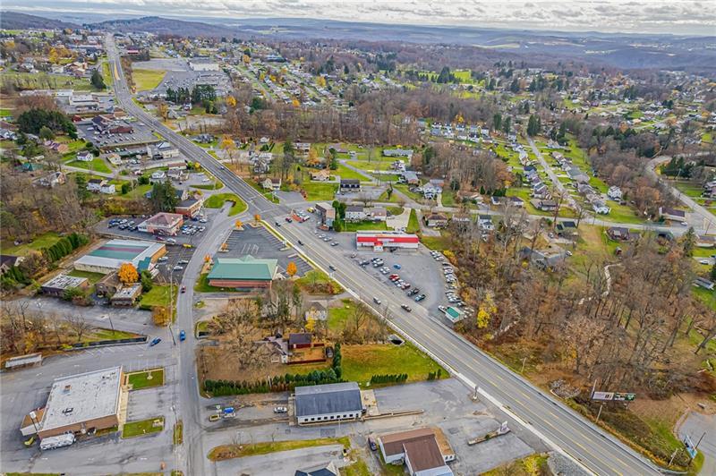 629 Scalp Avenue Photo 8