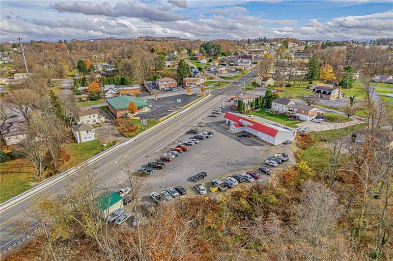 629 Scalp Avenue Photo 9