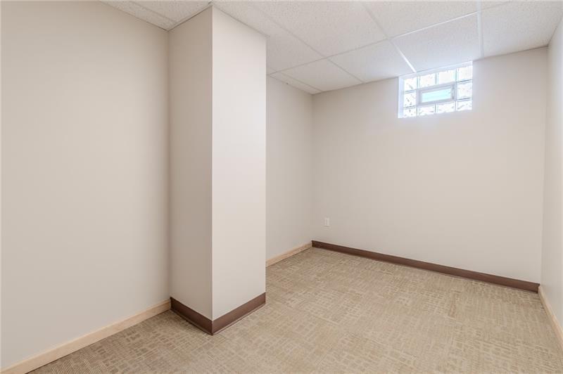 2120 Freeport Rd Ste 3 Photo 15