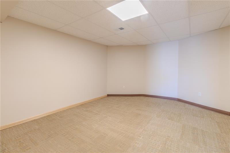 2120 Freeport Rd Ste 3 Photo 20