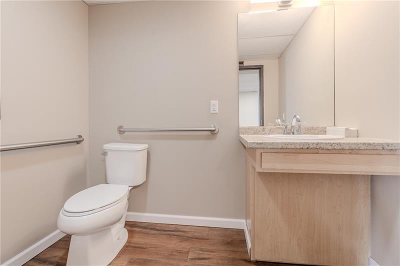 2120 Freeport Rd Ste 3 Photo 24