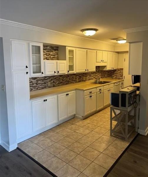 1000 Chatham Park Dr #J