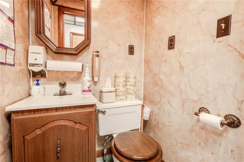 310 Mulberry St Photo 28