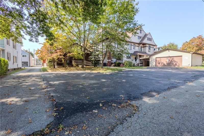 310 Mulberry St Photo 33