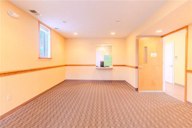 1600 Wildlife Lodge Rd Ste #1 Photo 10