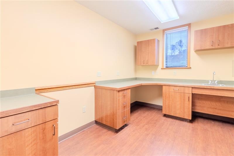 1600 Wildlife Lodge Rd Ste #1 Photo 11