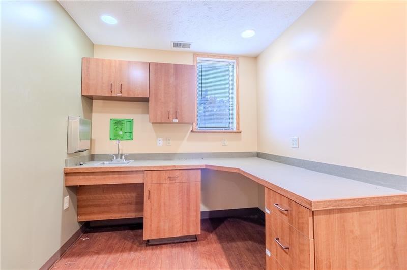 1600 Wildlife Lodge Rd Ste #1 Photo 16