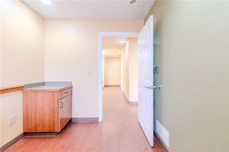 1600 Wildlife Lodge Rd Ste #1 Photo 17